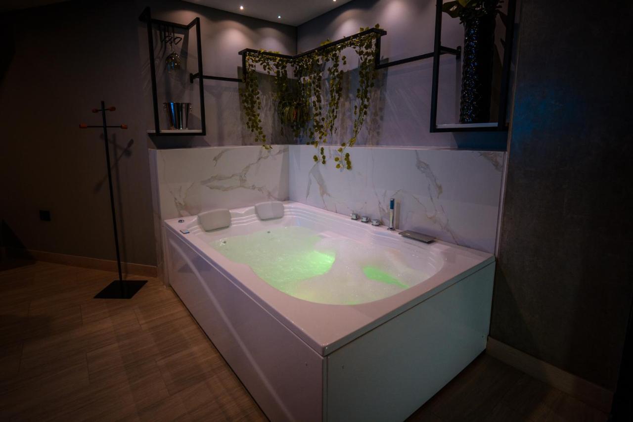 Vpv Suites Medellin Luaran gambar