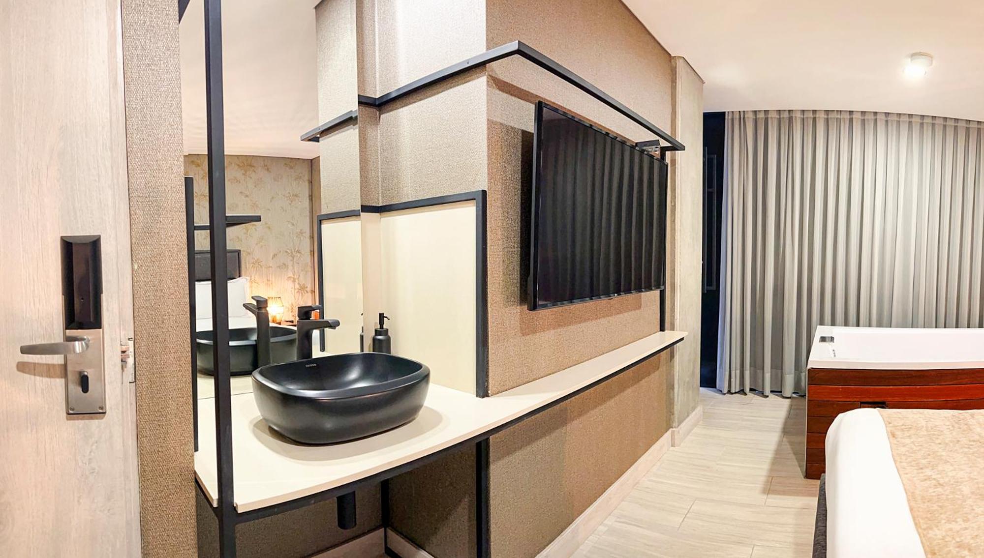 Vpv Suites Medellin Luaran gambar